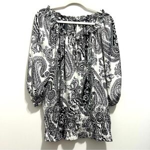 Essentials Women’s Black and White Ruffled Tie Front Blouse XL